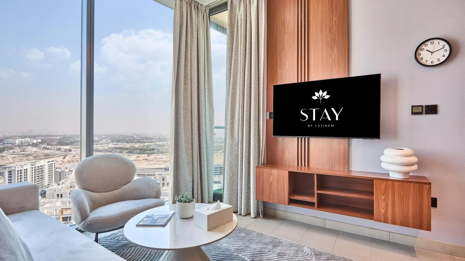 Stay By Latinem Luxury 1Br Holiday Home W 2709 Near Burj Khalifa Dubai
